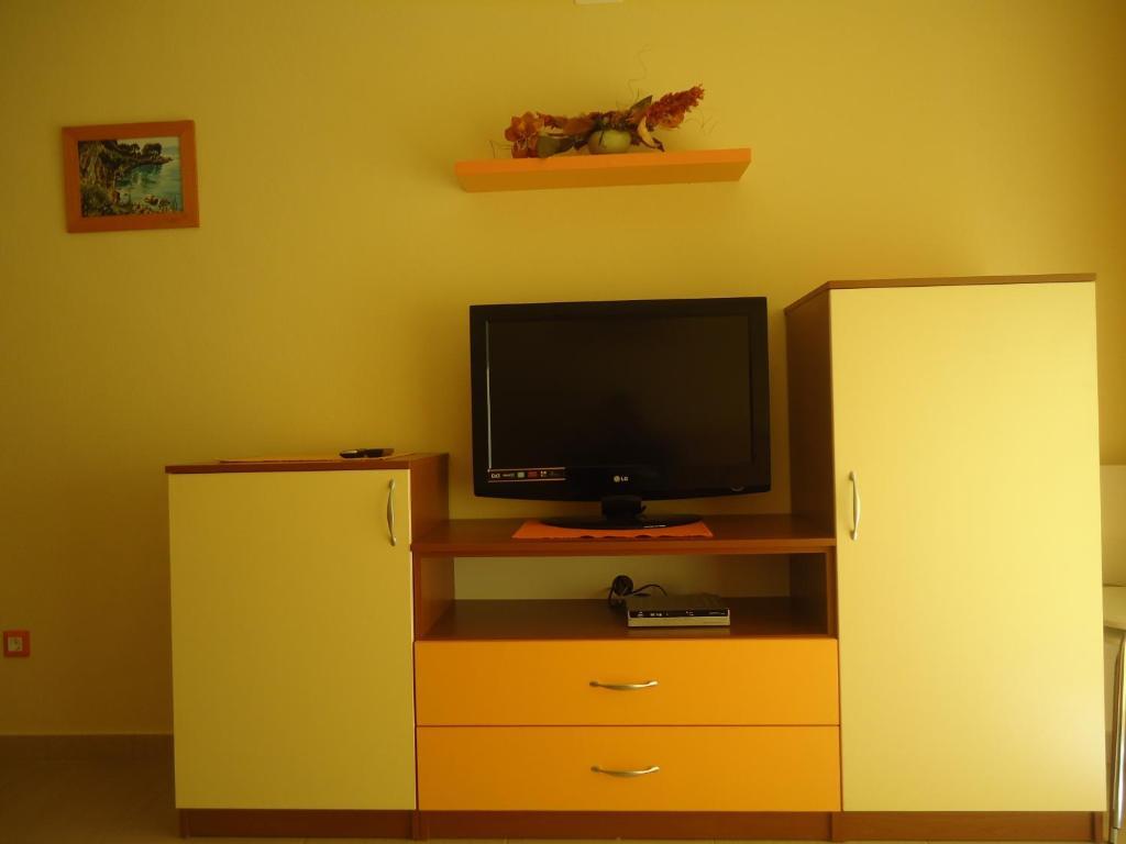 Villa Grgo Apartments Tučepi Стая снимка