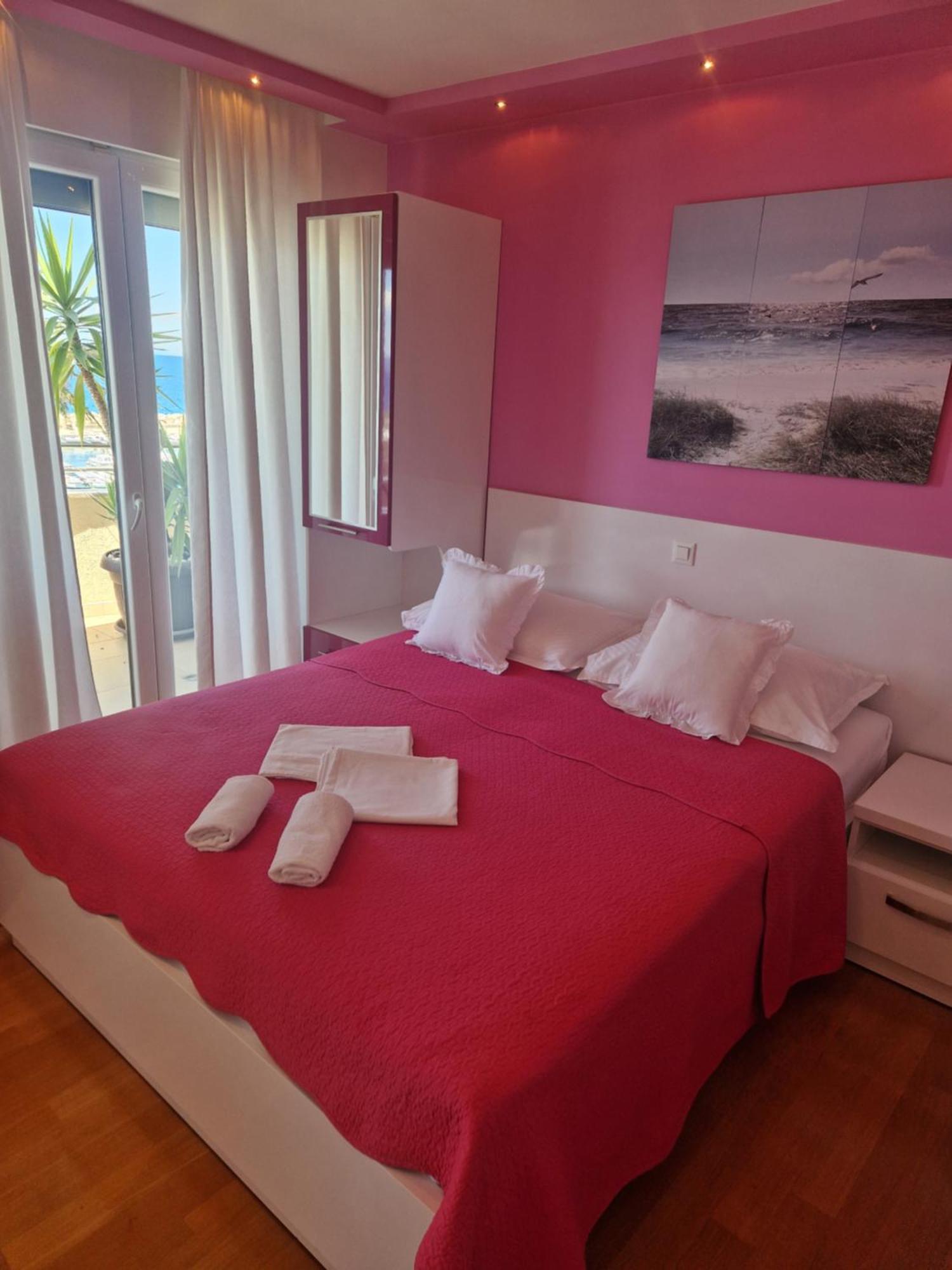 Villa Grgo Apartments Tučepi Екстериор снимка