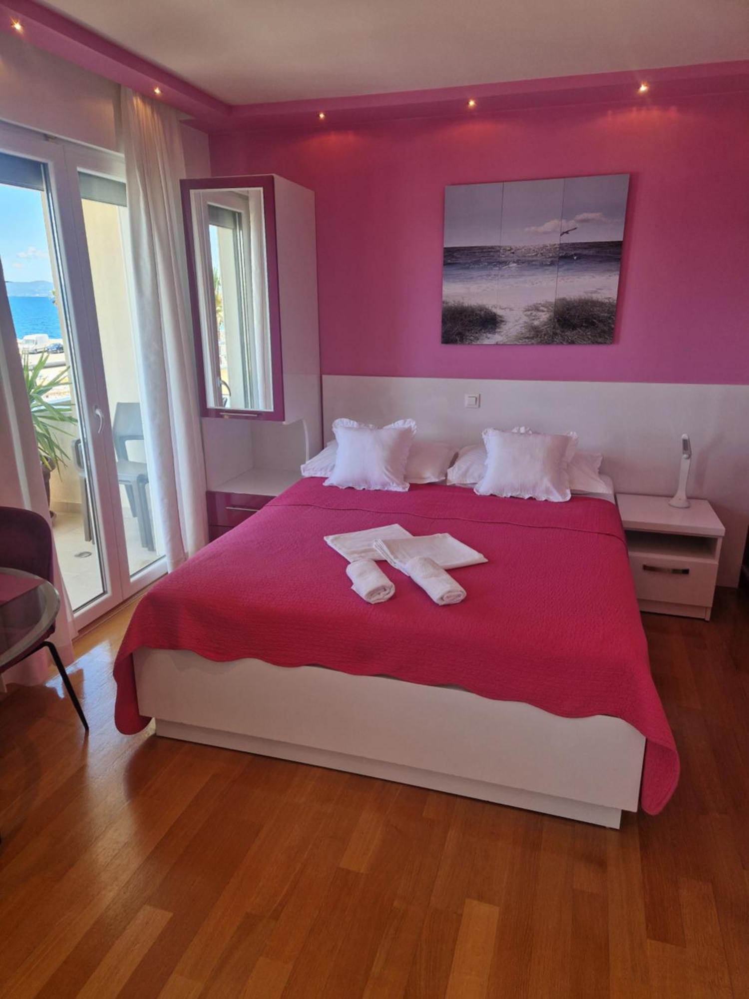 Villa Grgo Apartments Tučepi Екстериор снимка