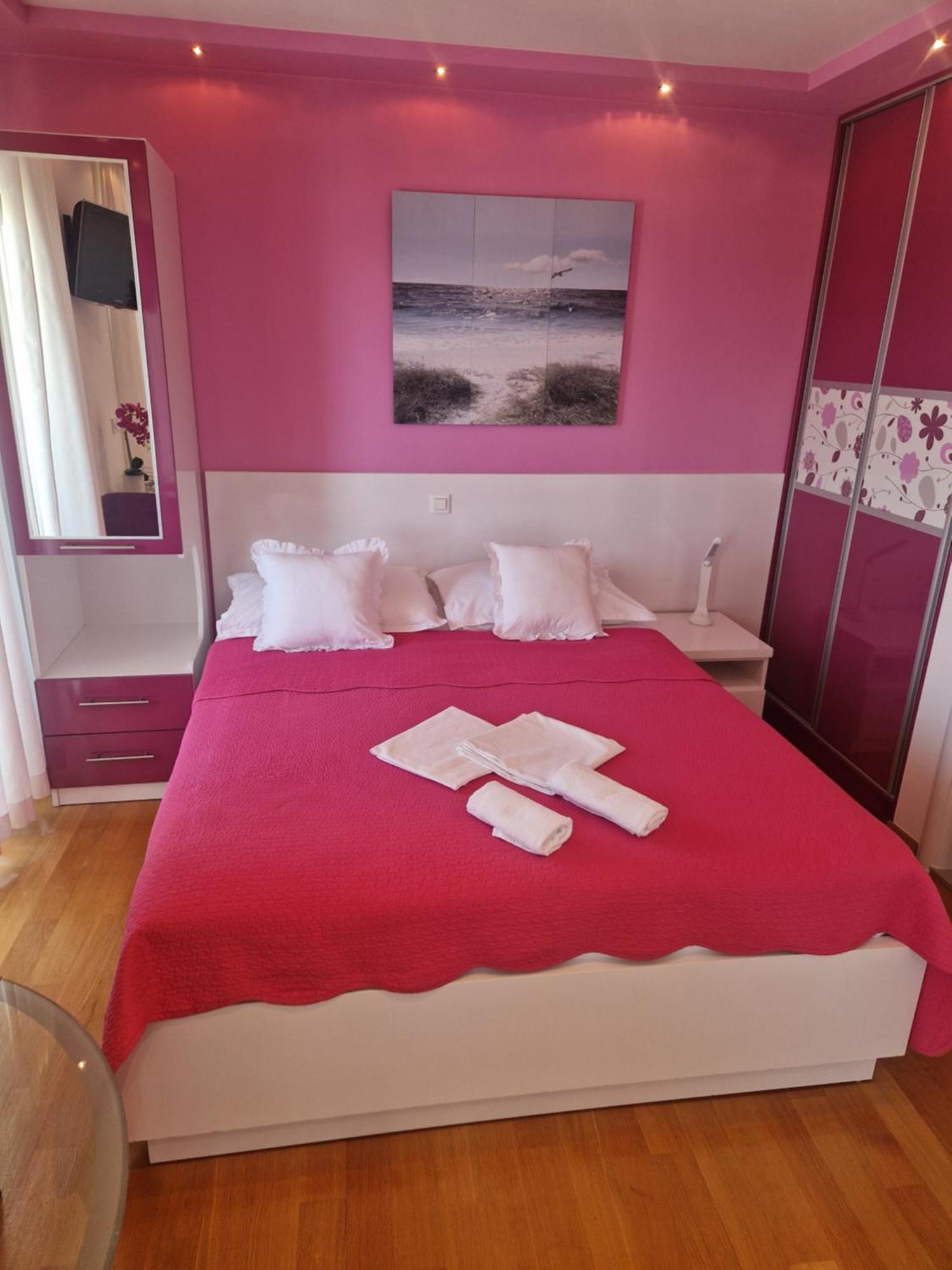 Villa Grgo Apartments Tučepi Екстериор снимка