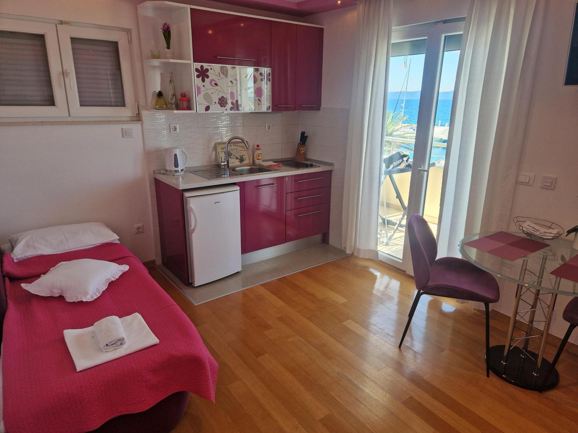 Villa Grgo Apartments Tučepi Екстериор снимка