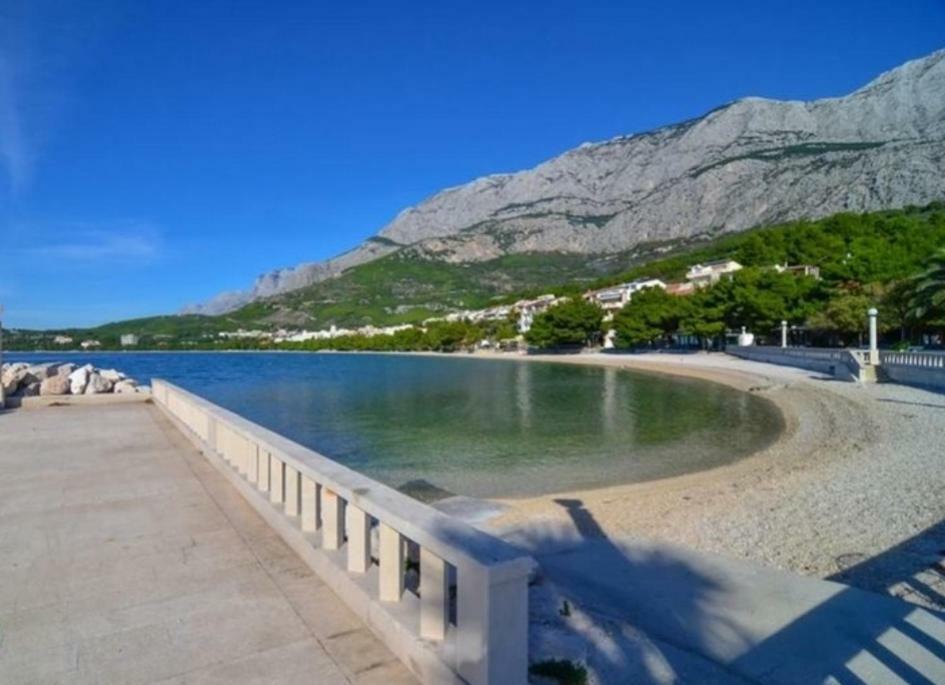 Villa Grgo Apartments Tučepi Екстериор снимка